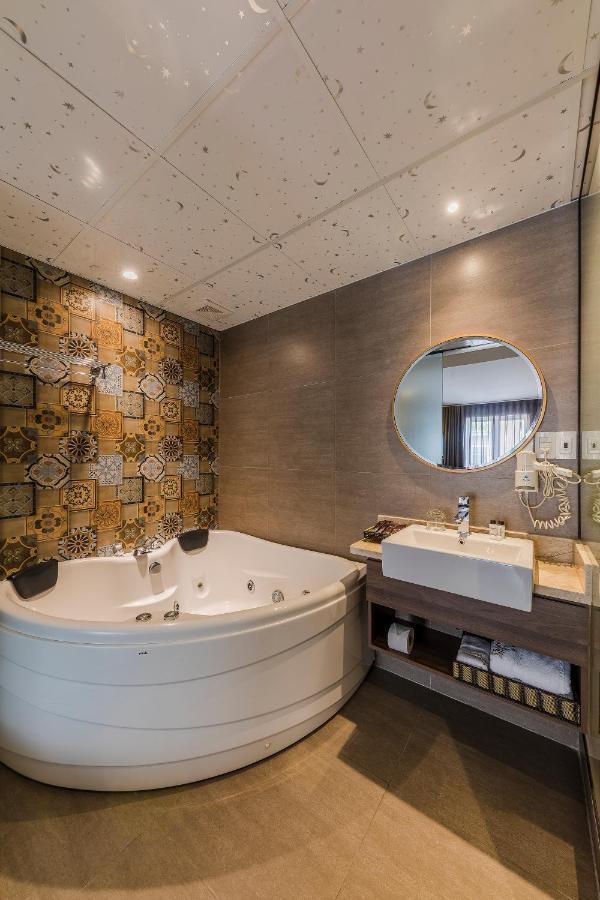 Sunflower Luxury Hotel Ho Si Minh-város Kültér fotó